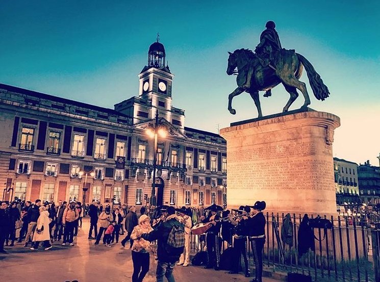 madrid : Puerta del sol